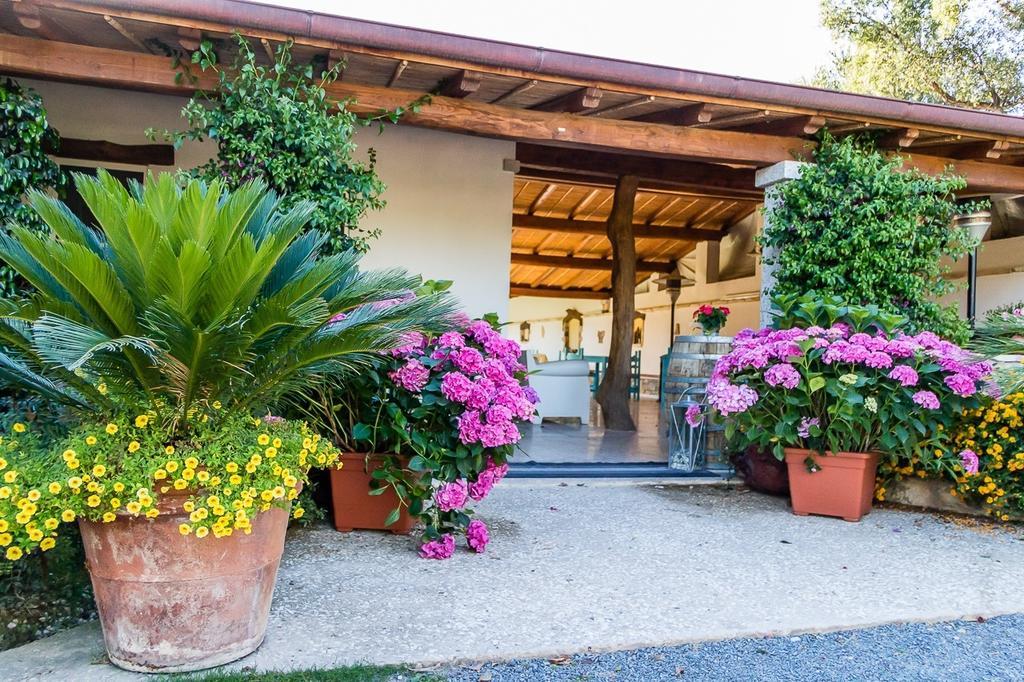 Villa Piccolo Ranch Villa San Pietro Esterno foto
